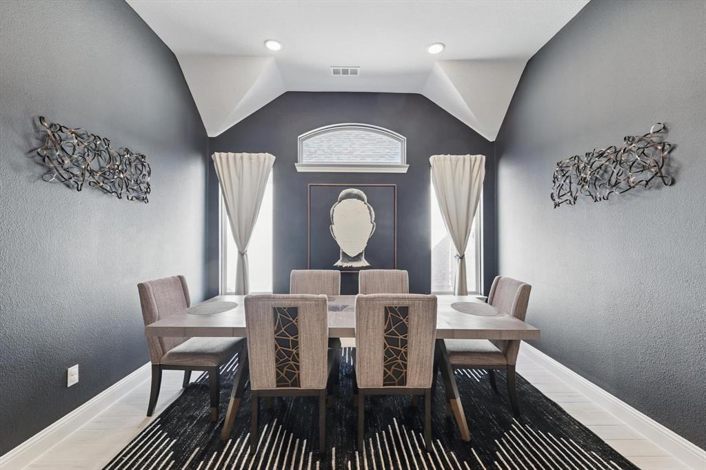 1820 Climbing Court, Argyle