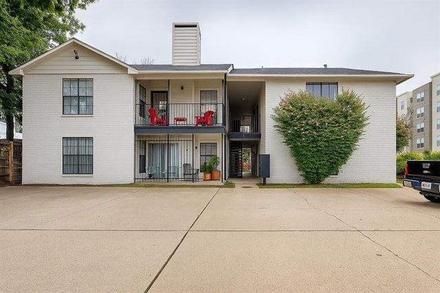 1603 N Garrett Avenue 102, Dallas