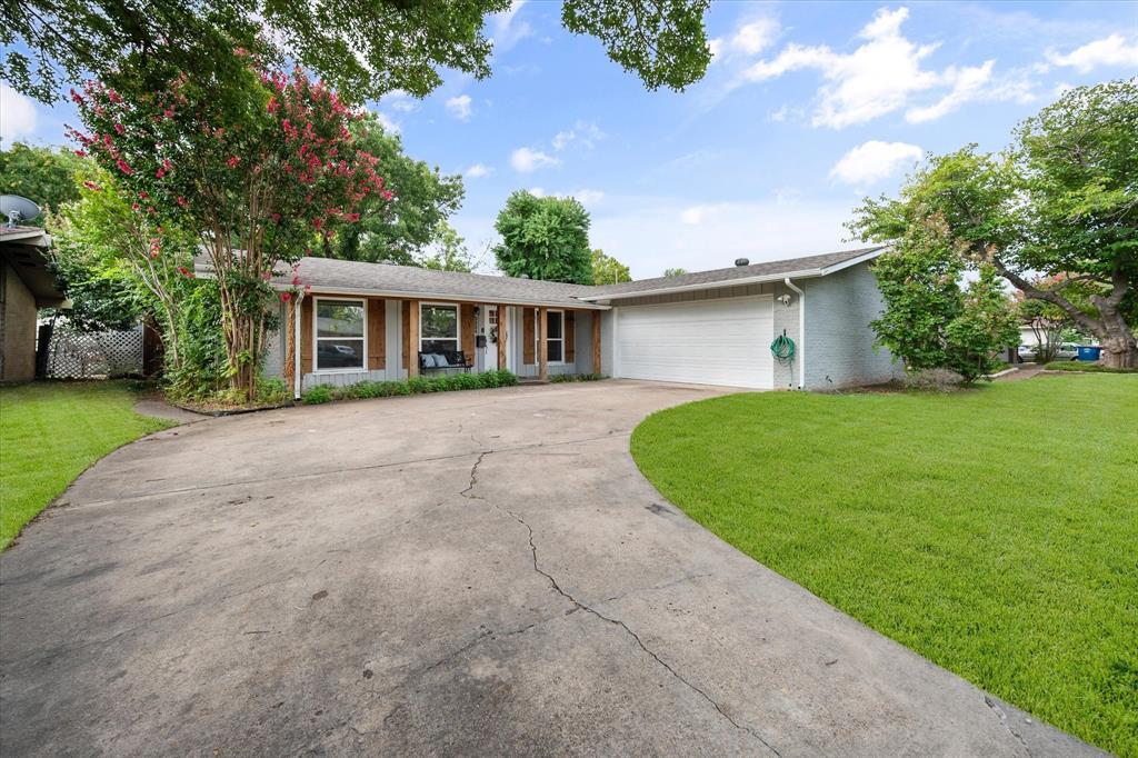 3234 High Lark Drive, Dallas