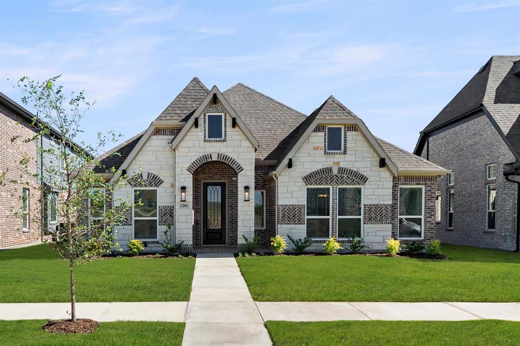 12806 Meadow Glen Trail, Rowlett