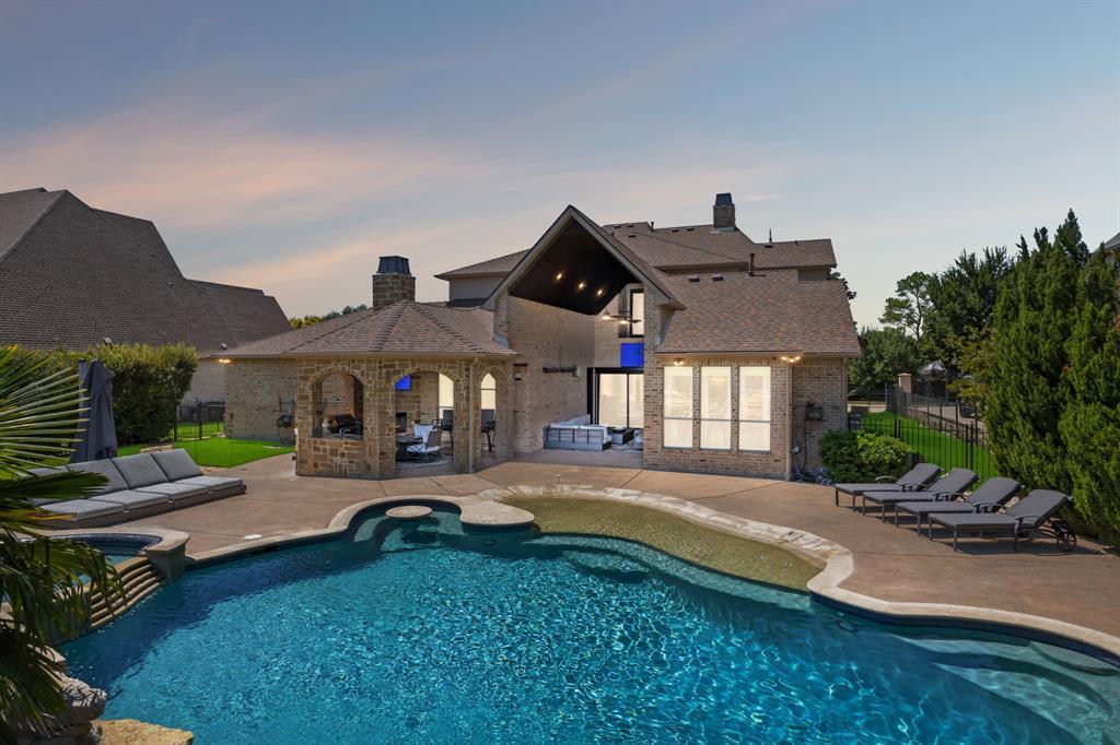 205 Edinburgh Court, Southlake