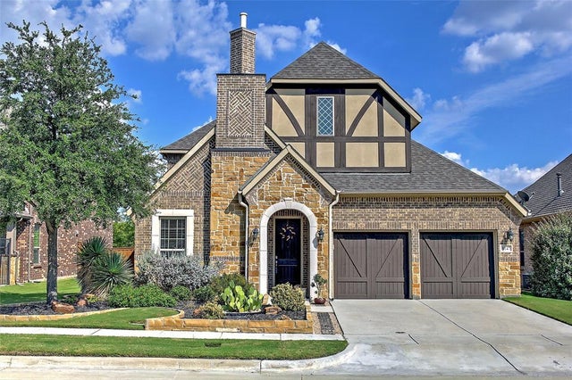 8147 Wakefield, The Colony