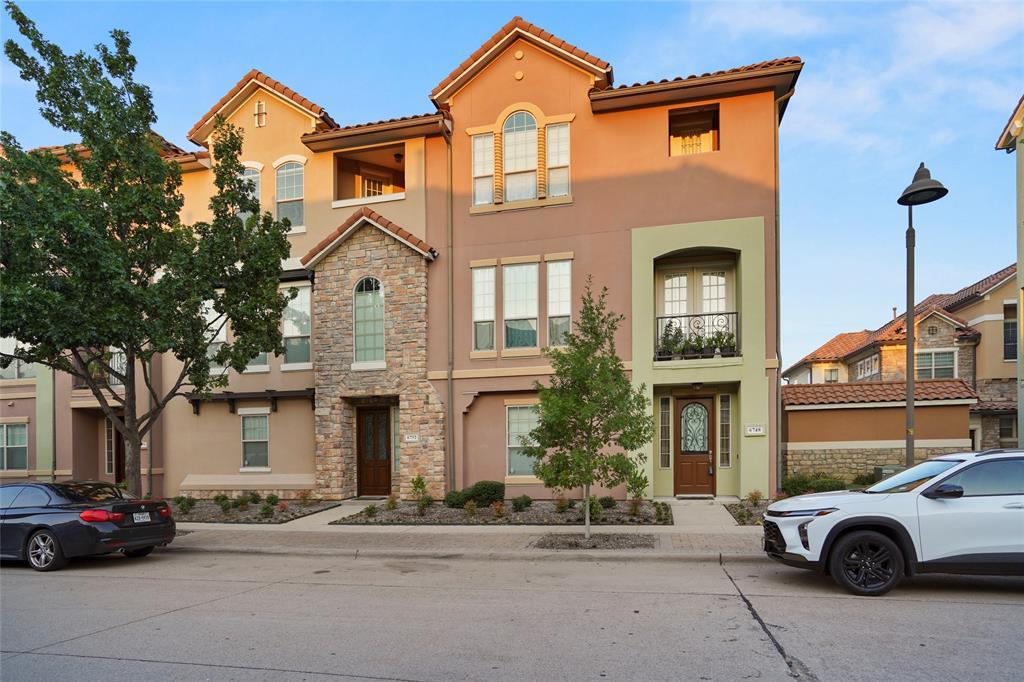 6748 Plaza Viaduct, Irving