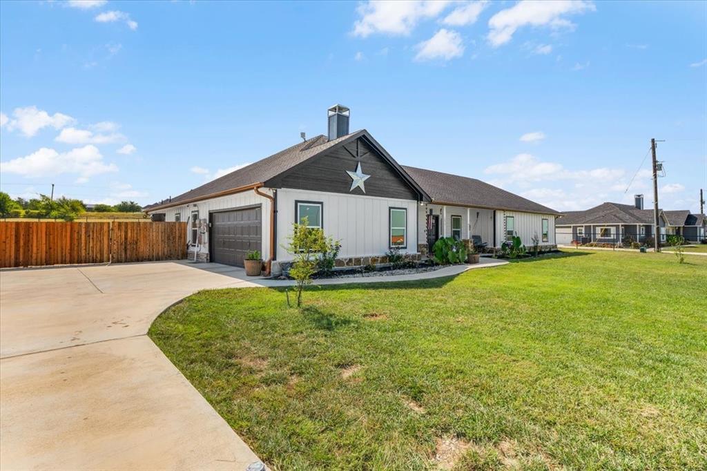 1072 Justin Drive, Springtown