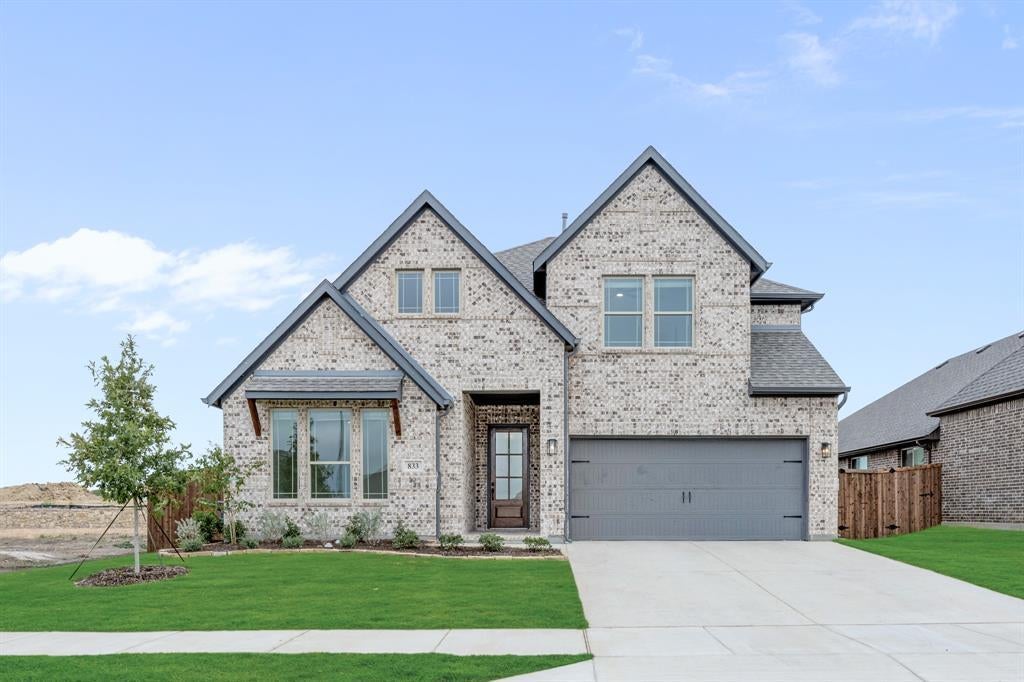 833 Blue Fescue Road, Fort Worth