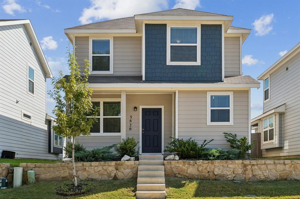 5620 Shore Point Trail, Fort Worth
