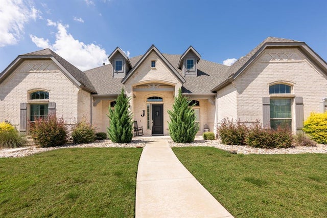 168 Falcon Point Drive, Heath