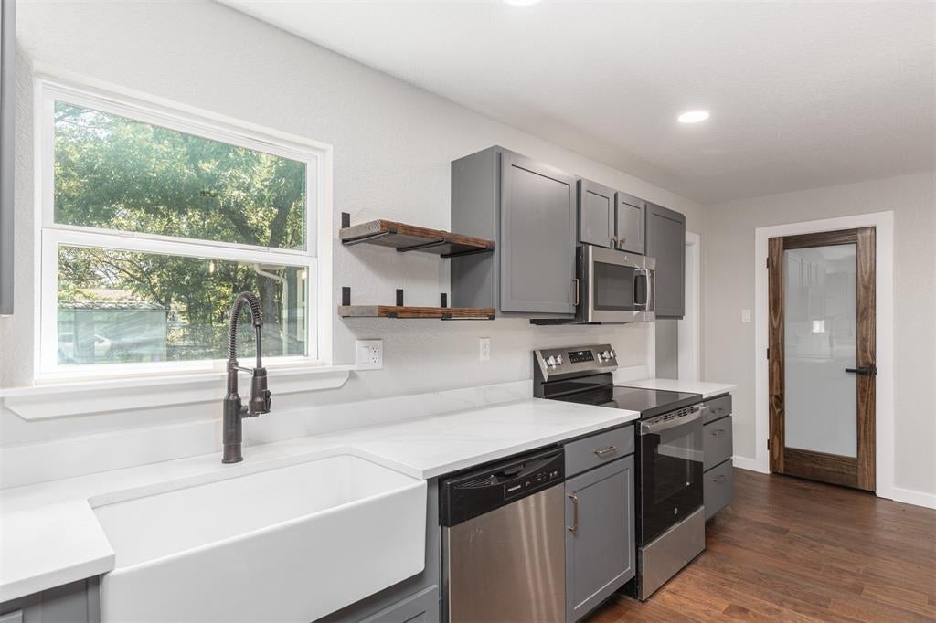 1024 Tower Street, Canton