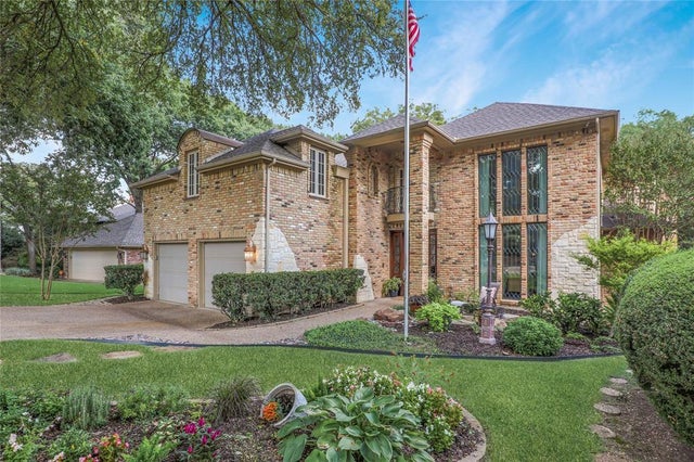 1814 Lakeshore Court, McKinney