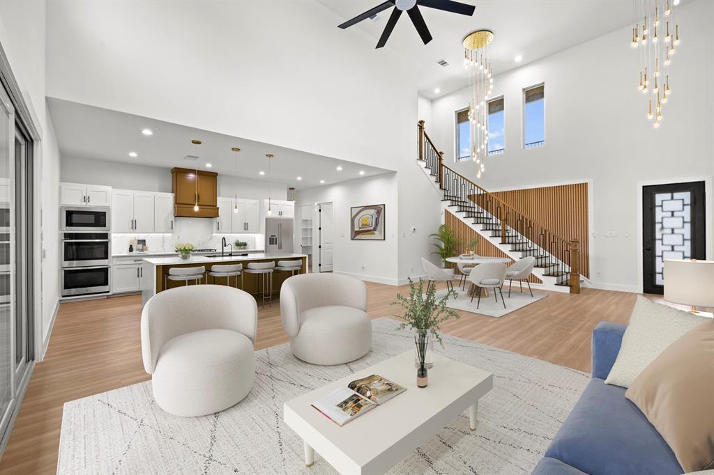 9008 Crosswind Drive, Fort Worth