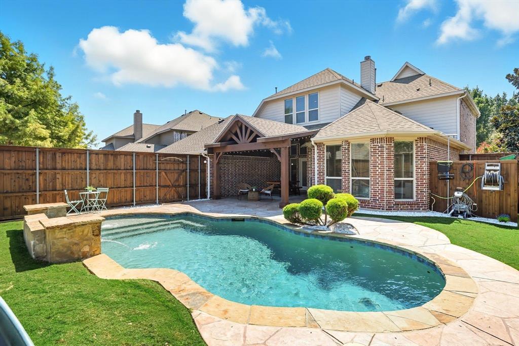 15816 Meadow Spring Drive, Frisco