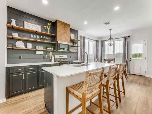 6521 Hillview Lane, Sachse