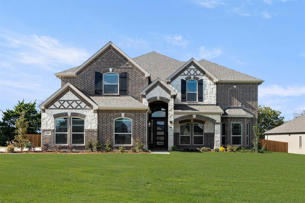 721 S Hidden Lakes Drive, DeSoto