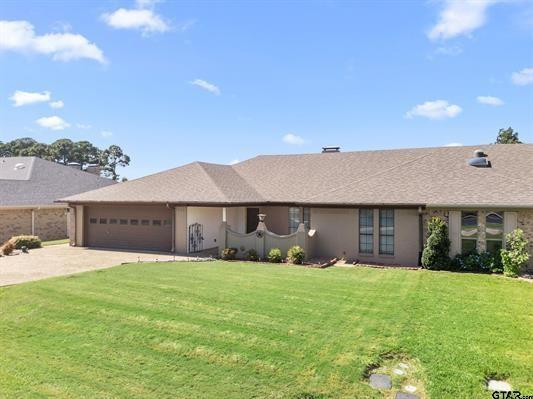 156 S Bay Drive, Bullard