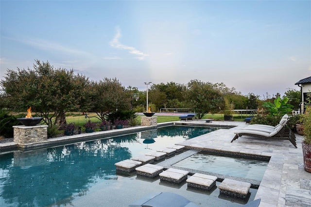 635 Highpoint Road, Royse City