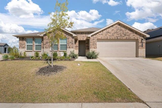 516 Highland Park Trail, Alvarado
