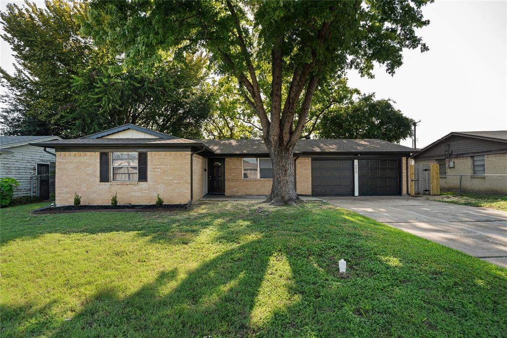 4927 Eastgate Circle, Dallas