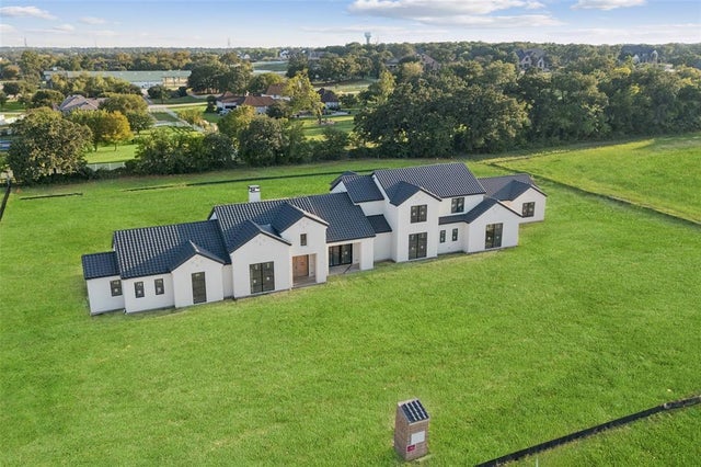 1410 Clydesdale Road, Bartonville