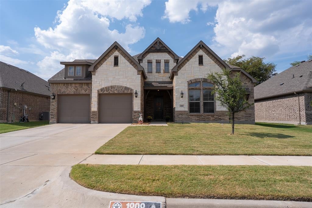 1808 Pedernales Street, Burleson