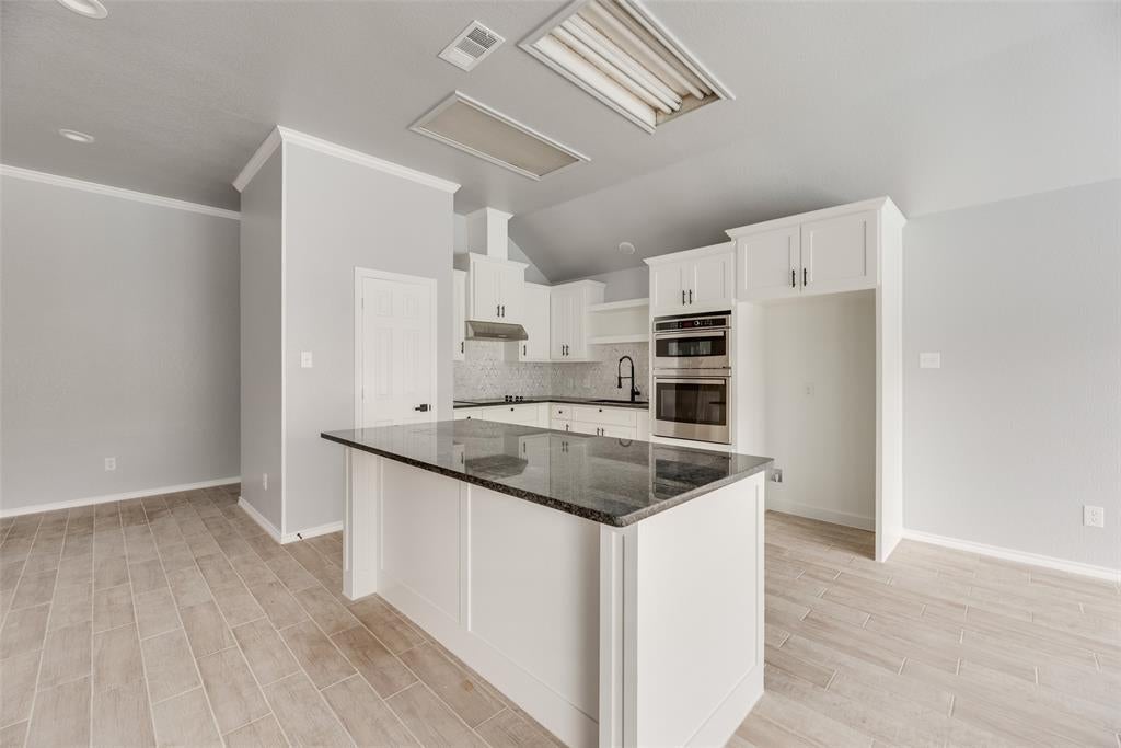 4017 Brookway Drive, Fort Worth