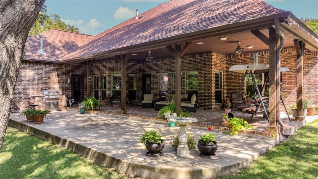 127 Cedar Bluff Court, Aledo