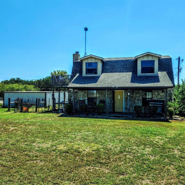 8200 Lipan Highway, Lipan