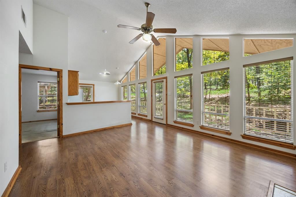 142 Primrose Cove, Holly Lake Ranch