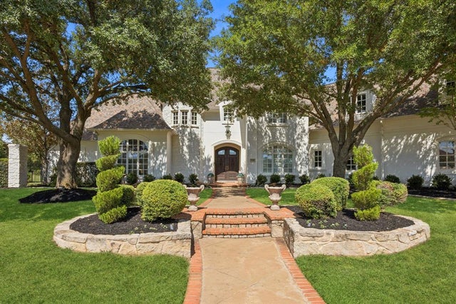 5900 Shorefront Lane, Flower Mound