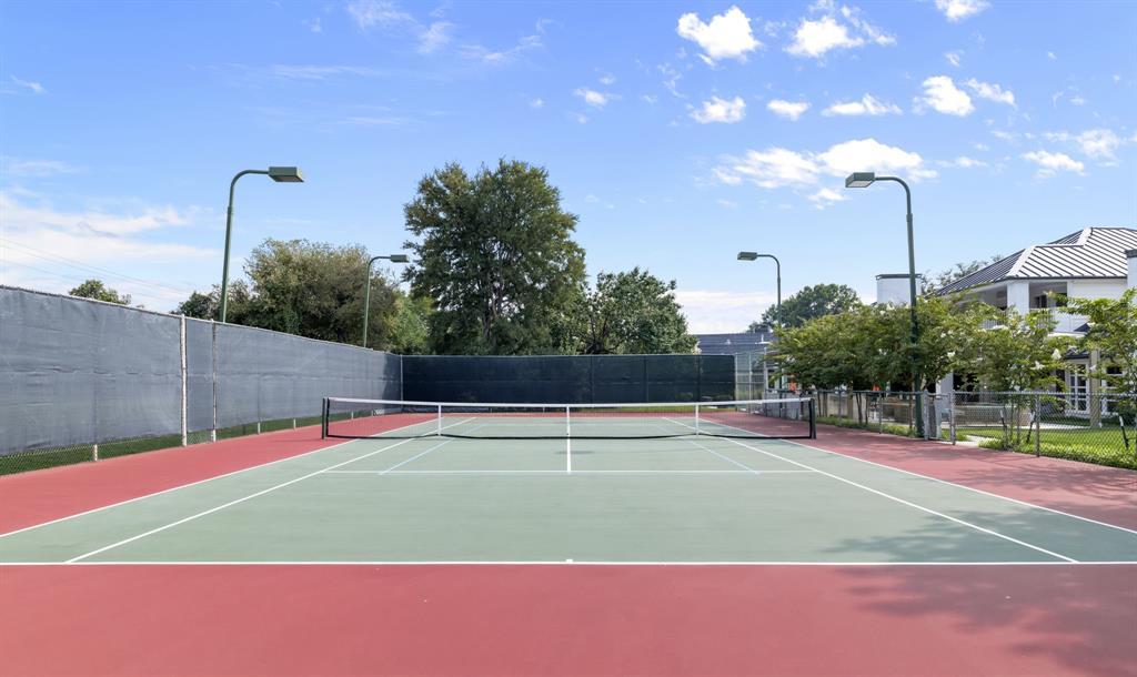 6018 Rose Grove Court, Dallas