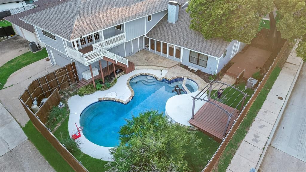 9178 Glen Springs Drive, Dallas