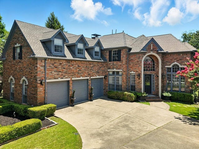 2008 Boxwood Drive, Irving