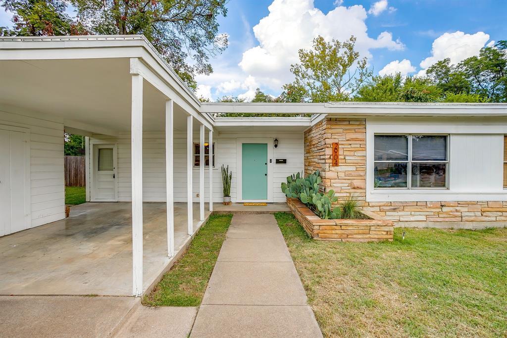 2904 Martin Lydon Avenue, Fort Worth