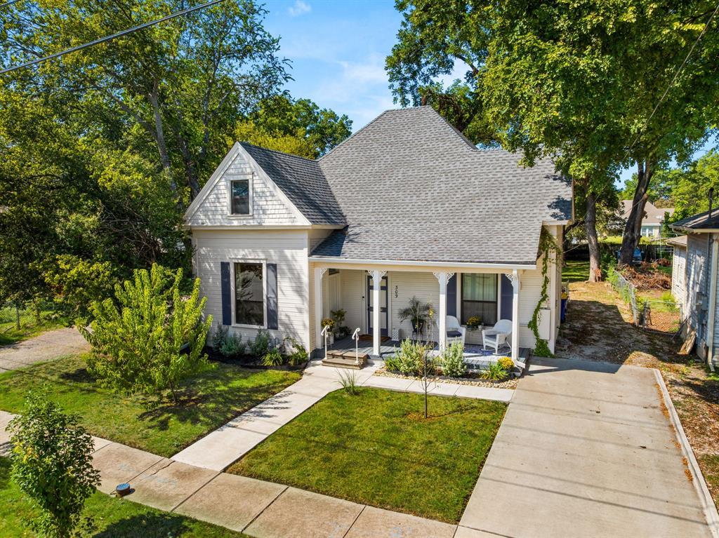 309 E Franklin Street, Hillsboro