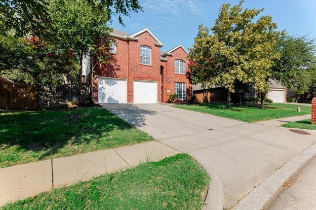 6704 Alderbrook Drive, Denton