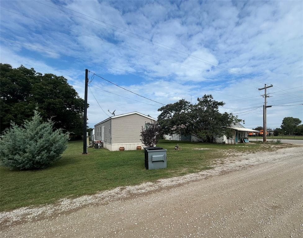 1000 Steadham Street, Loving