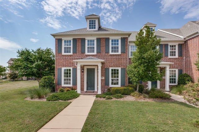 1052 Marian Drive, Allen