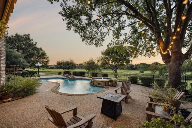 2308 Broken Point, McKinney