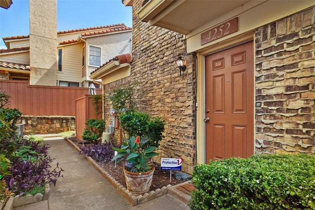 4252 Madera Road, Irving