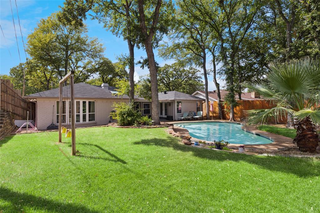 7404 Forrest Lane, North Richland Hills