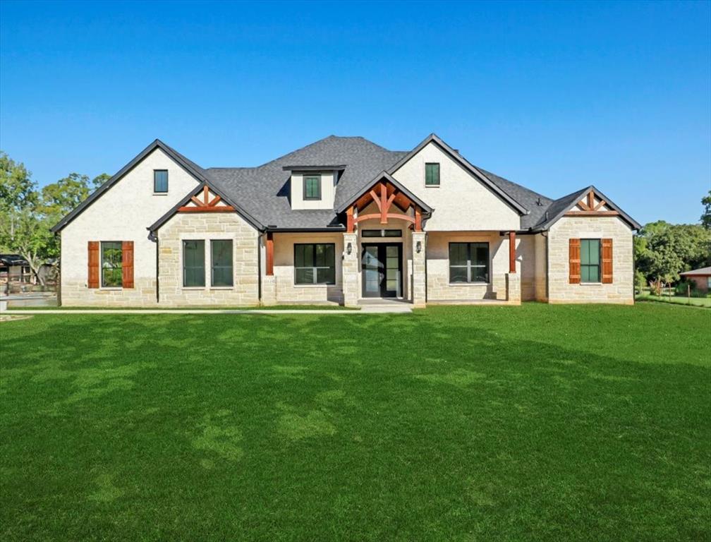 2736 County Road 804a Road, Burleson