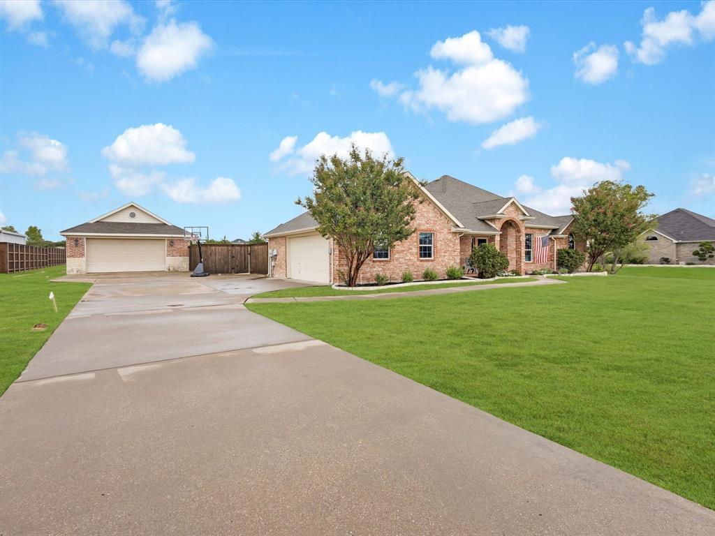 272 Winding Ridge Lane, Rockwall