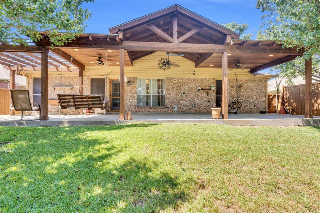 5528 Nuthatch Street, Dallas