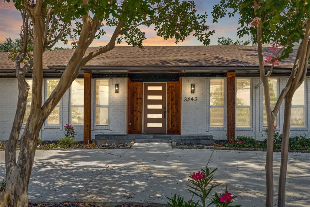 8443 Stults Road, Dallas