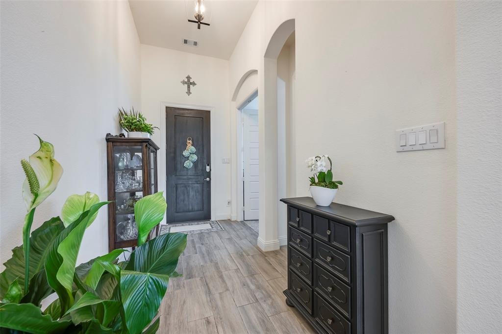 14404 Home Trail, Fort Worth