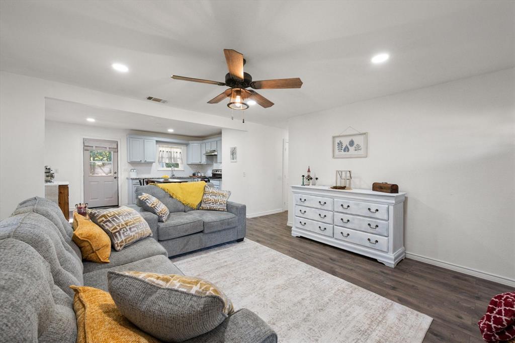 145 Gordon Drive, Azle