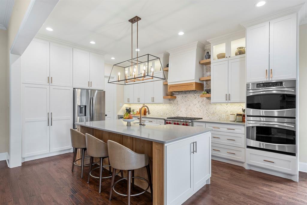 2220 Emerson Lane, Carrollton