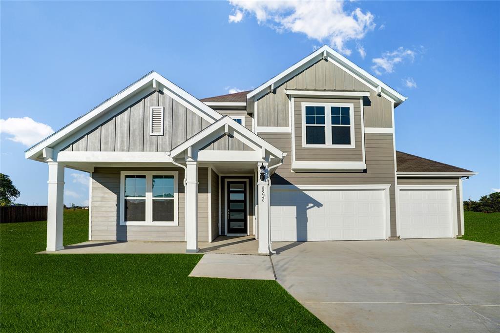 8526 Royal Star, Rowlett