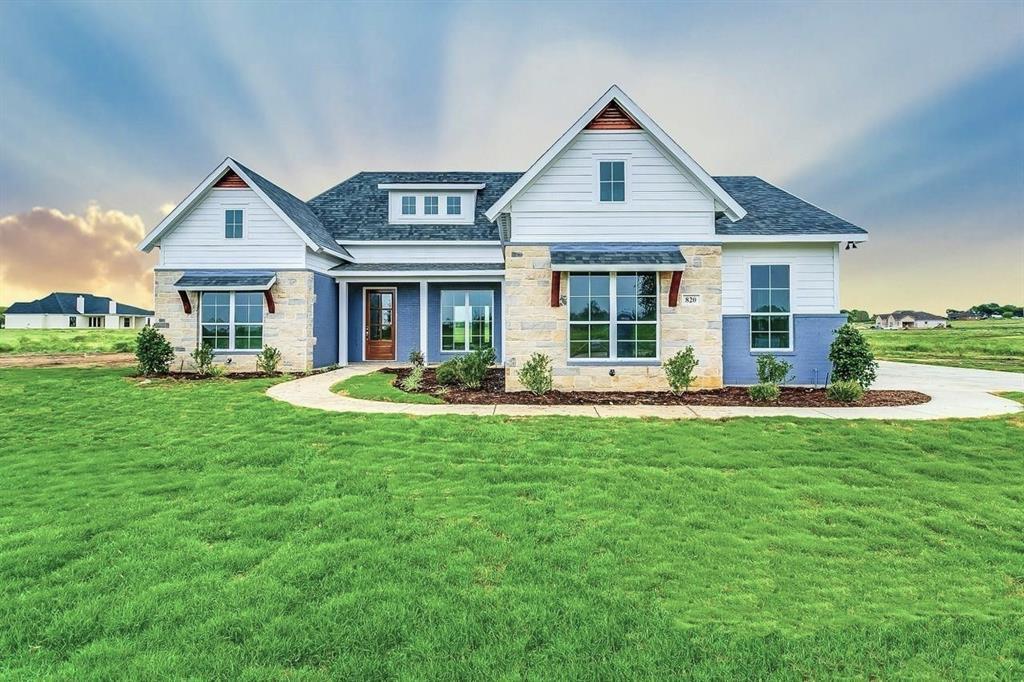 820 Red Tail Road, Waxahachie