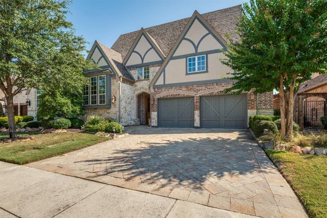 675 Brookstone Drive, Irving