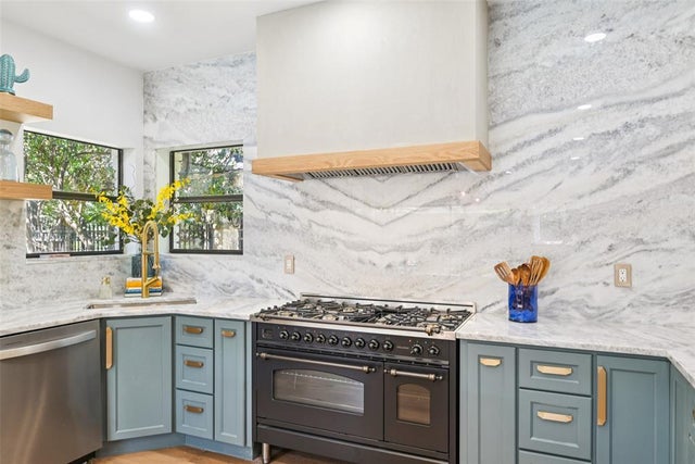 5705 Bent Oak Place, Dallas